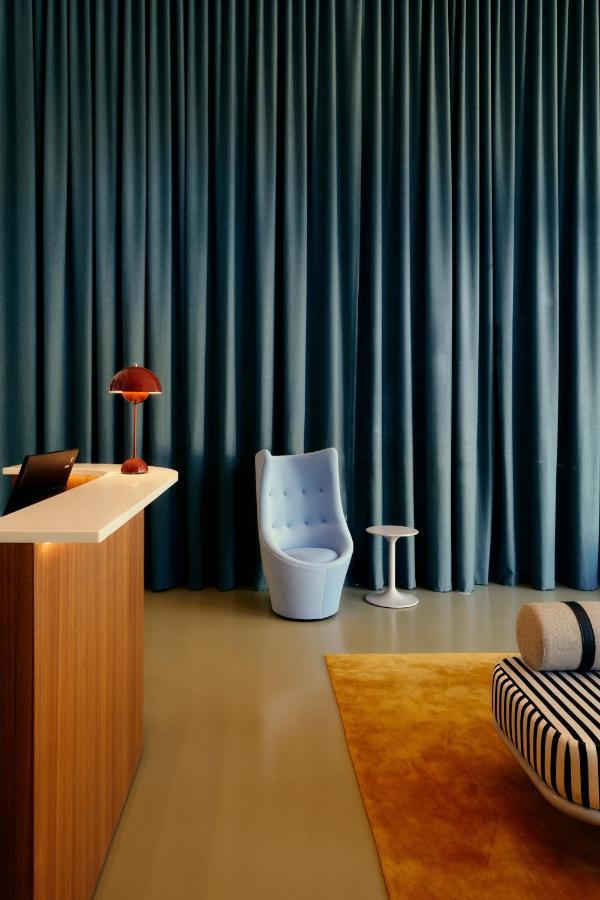 Отель The Kinson Мельбурн Экстерьер фото A room at the Standard East Village